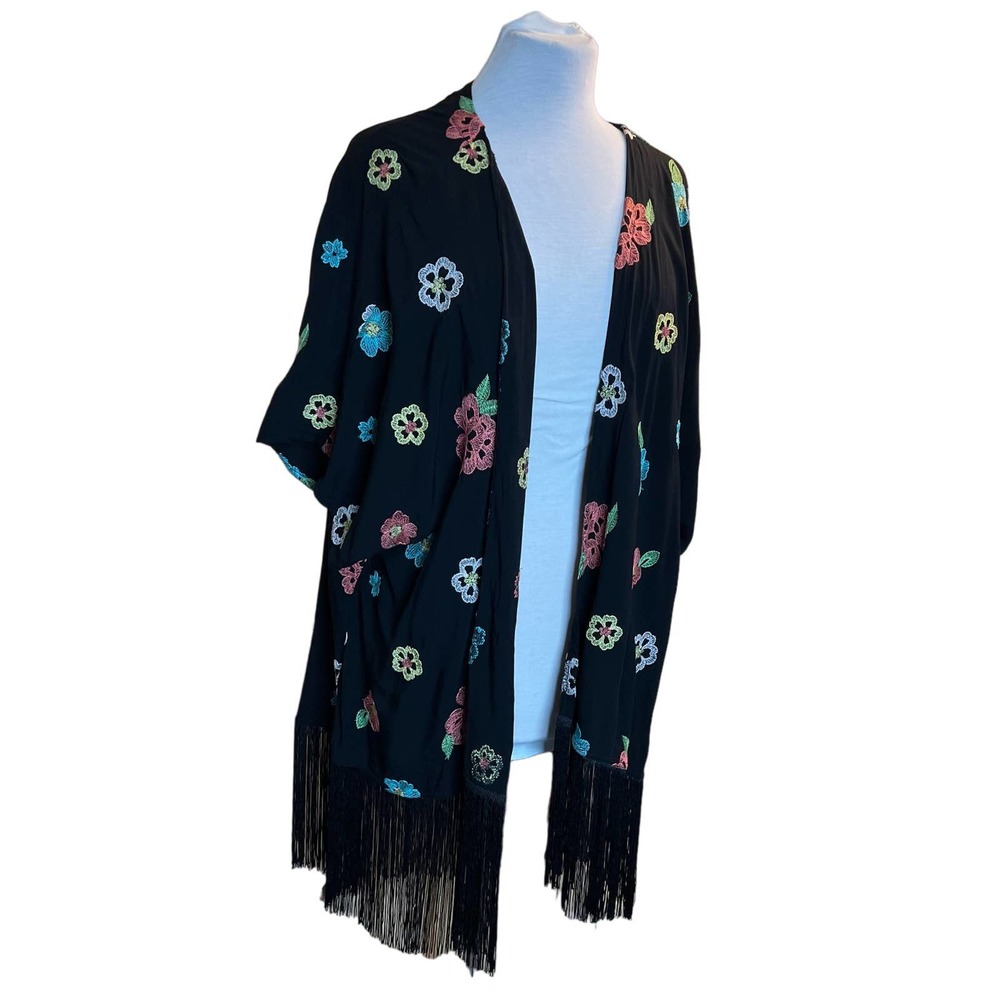 Torrid Floral Embroidered Wrap Jacket Kimono with Fringe S 2/3